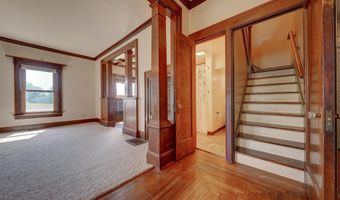 805 N Indiana Ave, Auburn, IN 46706