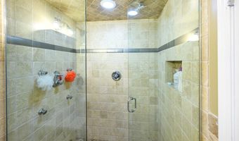 1880 Crofton Dr, Algonquin, IL 60102