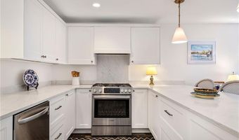 140 Connection St, Newport, RI 02840