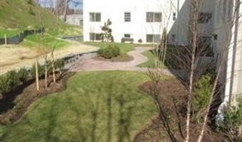 1501 27TH St SE 104, Washington, DC 20020