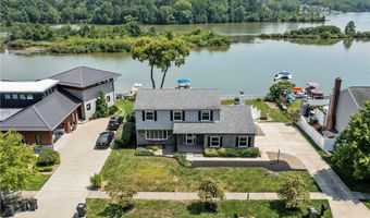 843 Nautilus Trl, Aurora, OH 44202