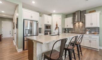 1592 Grayhawk Dr, Basehor, KS 66007