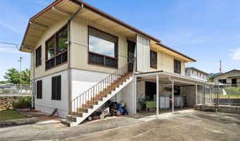 628 Kunawai Lane B, Honolulu, HI 96817