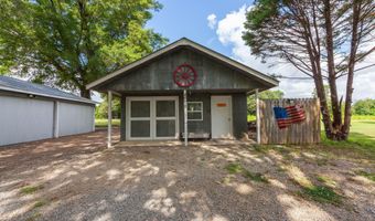 153 County Farm Rd, Alamo, TN 38001