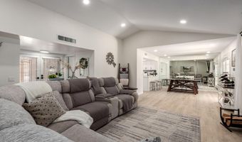 26414 S LAKEMONT Dr, Sun Lakes, AZ 85248