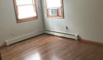 137 Holroyd St, Bridgeport, CT 06606