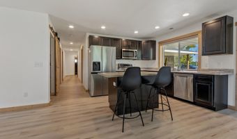 2810 S 392nd Ave, Aberdeen, SD 57401