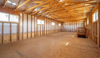 25150 Dersch Rd, Anderson, CA 96007