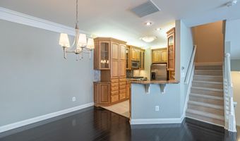 5067 DONOVAN Dr, Alexandria, VA 22304