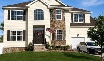 12 Jamie Ct, Barnegat, NJ 08005