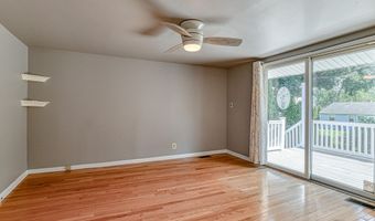 48 Washington Ave, Middletown, NJ 07748