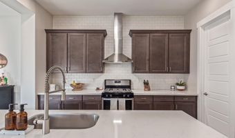 21073 W SUNRISE Ln, Buckeye, AZ 85396