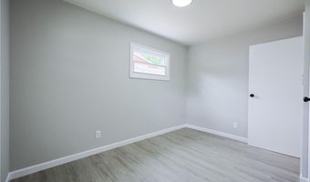 31 Forbes St, East Providence, RI 02915