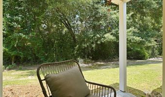 906 Cedar Ct, Aberdeen, NC 28315