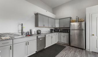 40 Bunker Ln, Blanchard, ID 83804