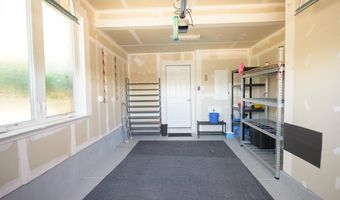 5130 CAMBRIA #101, Alexandria, VA 22304