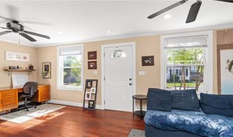 226 Becker Ave, East Providence, RI 02915