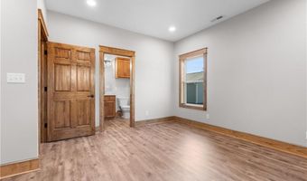 304 N Mulberry St, Adrian, MO 64720