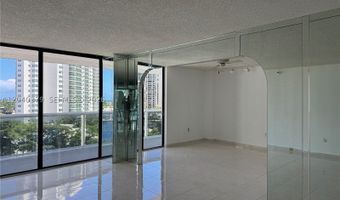 20505 E Country Club Dr 835, Aventura, FL 33180