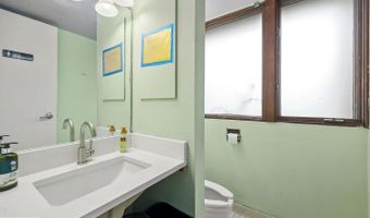 4200 DANIELS Ave, Annandale, VA 22003