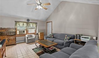 394 Maureen Cir, Burrillville, RI 02839