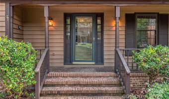 2011 E Barden Rd, Charlotte, NC 28226