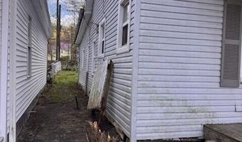 310 E 3rd St, Augusta, KY 41002