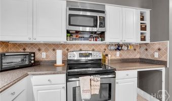 22 Daveitta Dr, Savannah, GA 31419