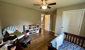 106 Hollow Springs Dr, Bardstown, KY 40004