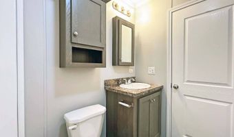 7055 Quarry Rd 235, Amherst, OH 44001