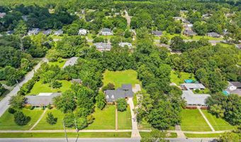 906 S Presley St, Atmore, AL 36502
