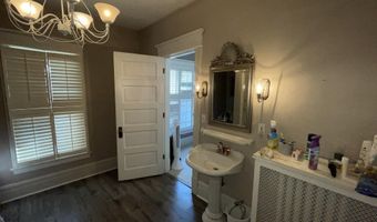 623 N State St, Alma, MI 48801