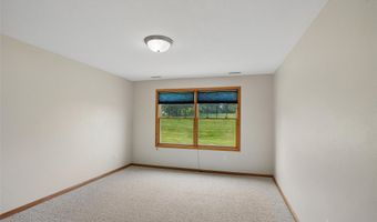 803 NE Rosewood Ln, Ankeny, IA 50021