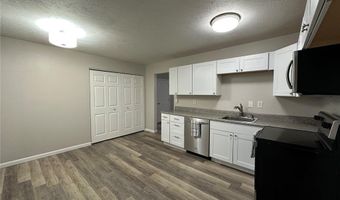 1905 Terrace Dr, Alton, IL 62002