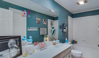 1260 Capilano Dr, Shreveport, LA 71106