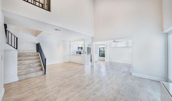 20945 Bay Ct 134-3, Aventura, FL 33180