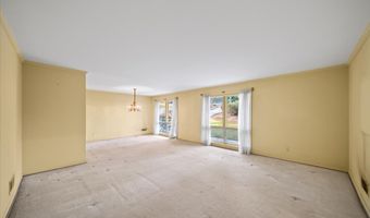 1570 Nantahalla Dr, Atlanta, GA 30329