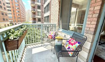 851 N GLEBE Rd 409, Arlington, VA 22203