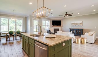 368 Goose Pointe Blvd, Biloxi, MS 39531