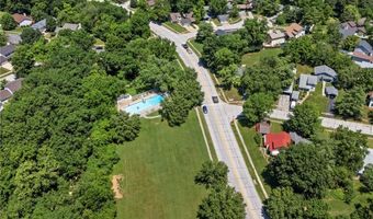 420 Echo Hill Dr, Ballwin, MO 63021