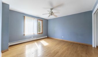 3613 N Old Buffalo Grove Rd, Arlington Heights, IL 60004