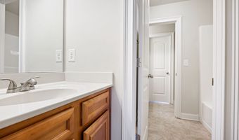 66 Lanier Rdg, Acworth, GA 30101