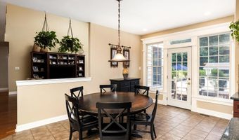 6 SLEEPY HOLLOW Ct, Allentown, NJ 08501