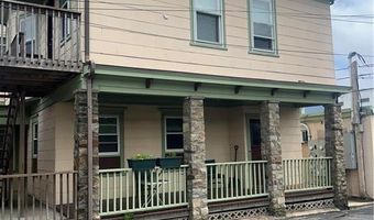 575 Main St 2B, East Greenwich, RI 02818