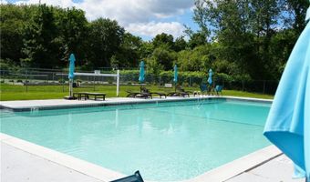 40 Web Ave 214, North Kingstown, RI 02852