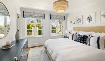 85 Nayatt Rd, Barrington, RI 02806