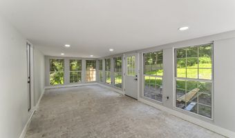 28 Walnut Hill Rd, Bethel, CT 06801