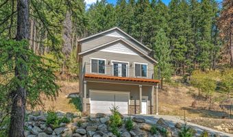 702 Glacier Loop Rd, Bayview, ID 83803