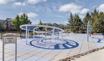 62847 NE Daniel Rd, Bend, OR 97701