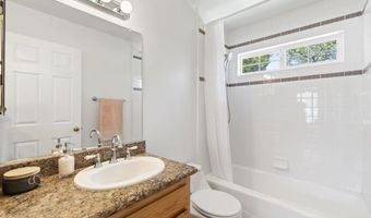 10525 Burned Oak Ln, Escondido, CA 92026